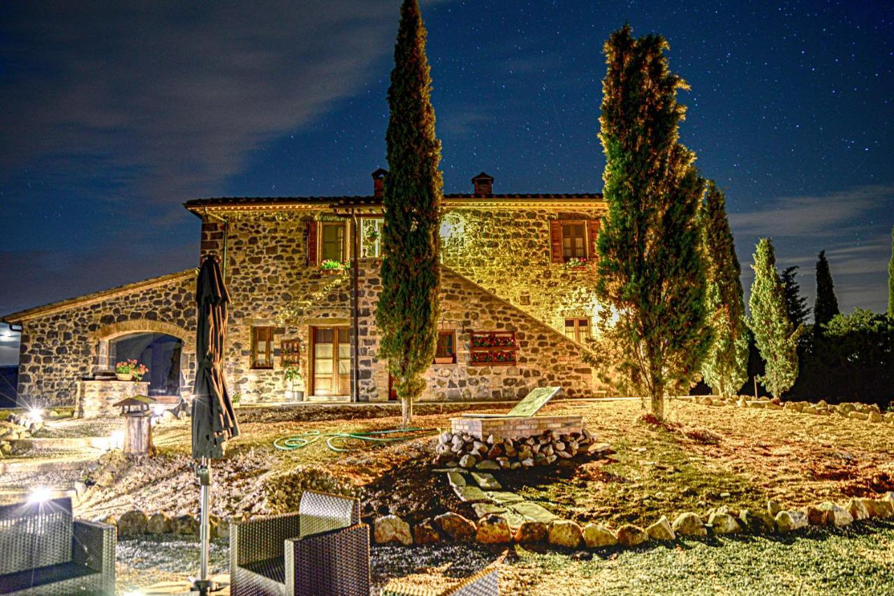 Casa Al Maestro B&B Радикофани Экстерьер фото